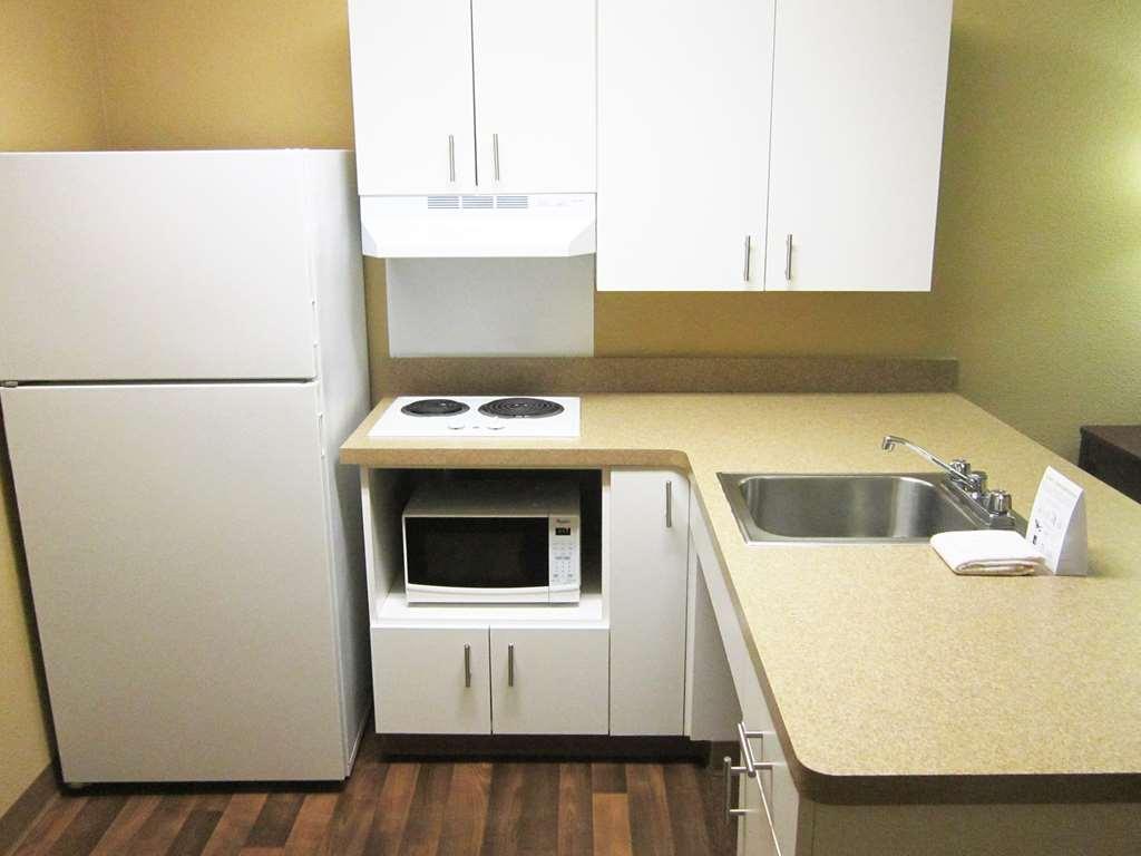 Extended Stay America Select Suites - Des Moines - Urbandale Clive Rum bild