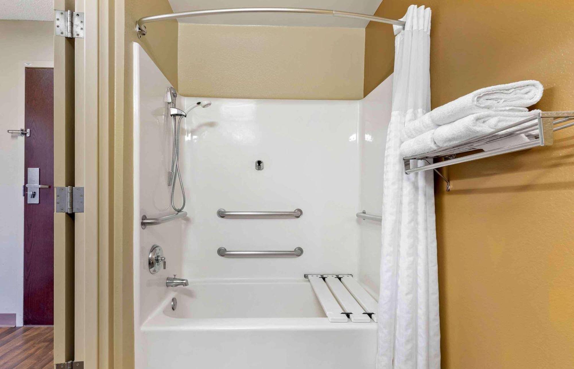 Extended Stay America Select Suites - Des Moines - Urbandale Clive Exteriör bild