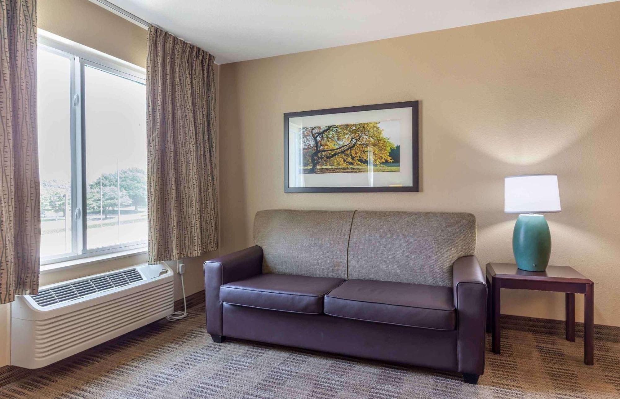 Extended Stay America Select Suites - Des Moines - Urbandale Clive Exteriör bild