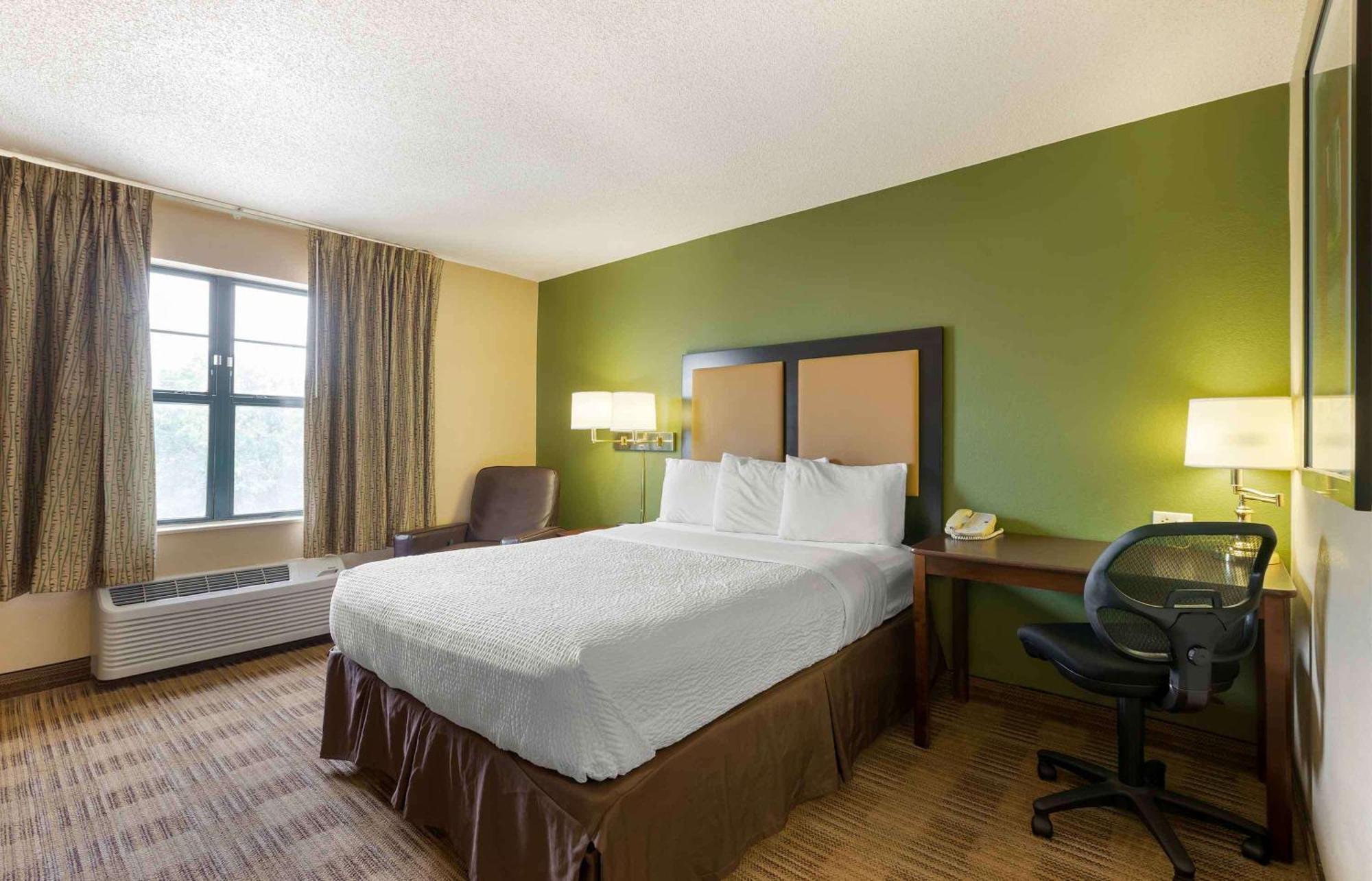 Extended Stay America Select Suites - Des Moines - Urbandale Clive Exteriör bild