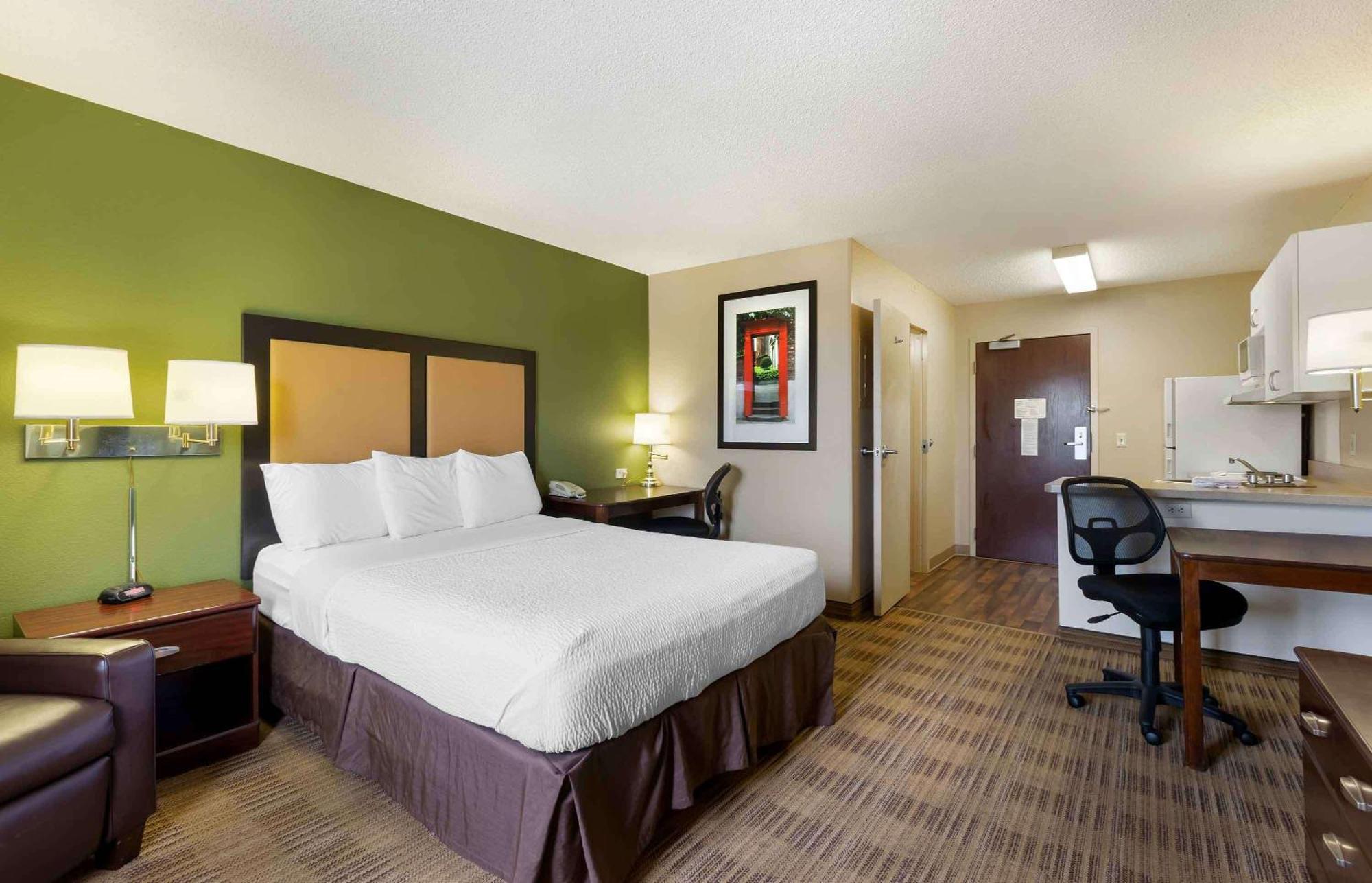 Extended Stay America Select Suites - Des Moines - Urbandale Clive Exteriör bild