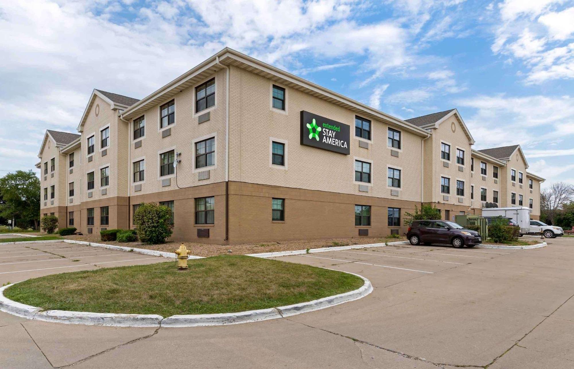 Extended Stay America Select Suites - Des Moines - Urbandale Clive Exteriör bild