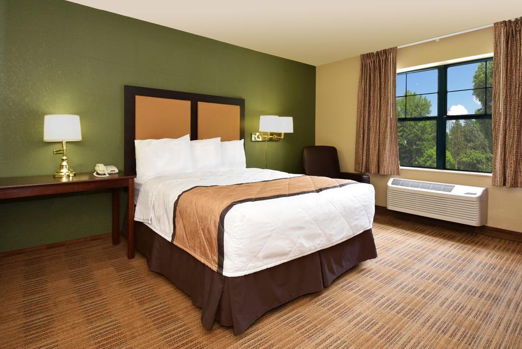 Extended Stay America Select Suites - Des Moines - Urbandale Clive Exteriör bild