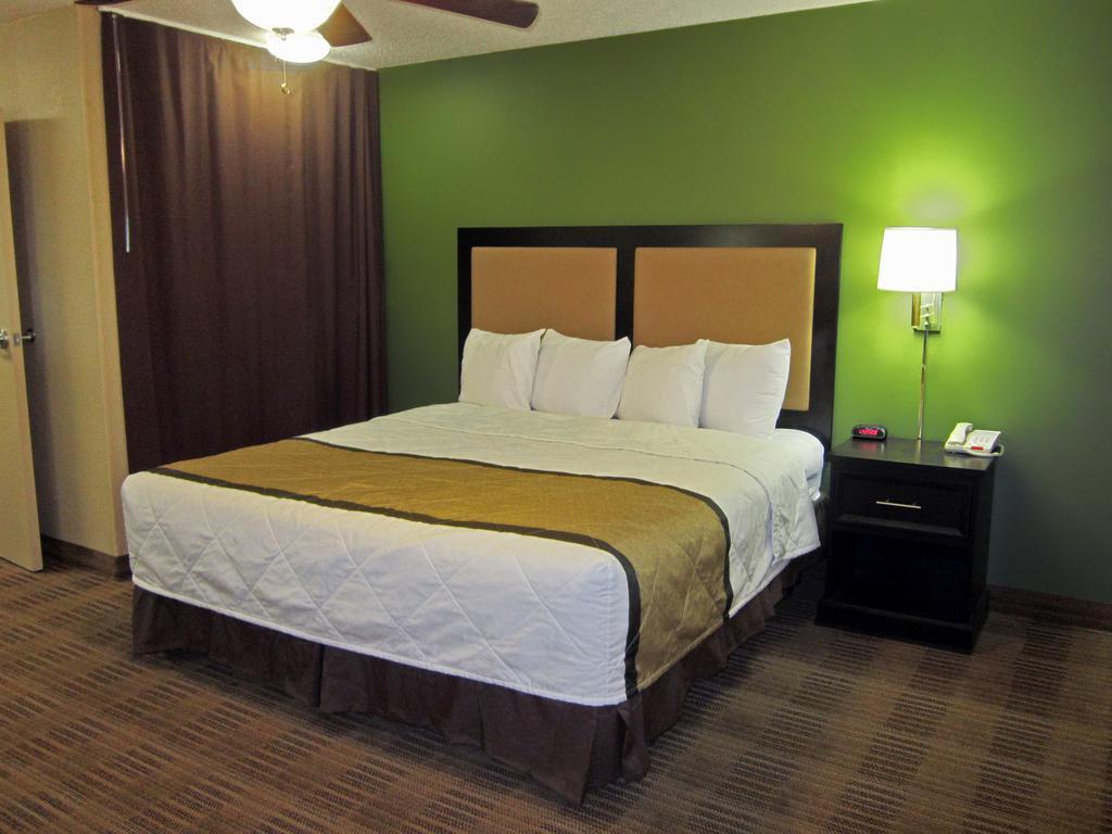 Extended Stay America Select Suites - Des Moines - Urbandale Clive Exteriör bild